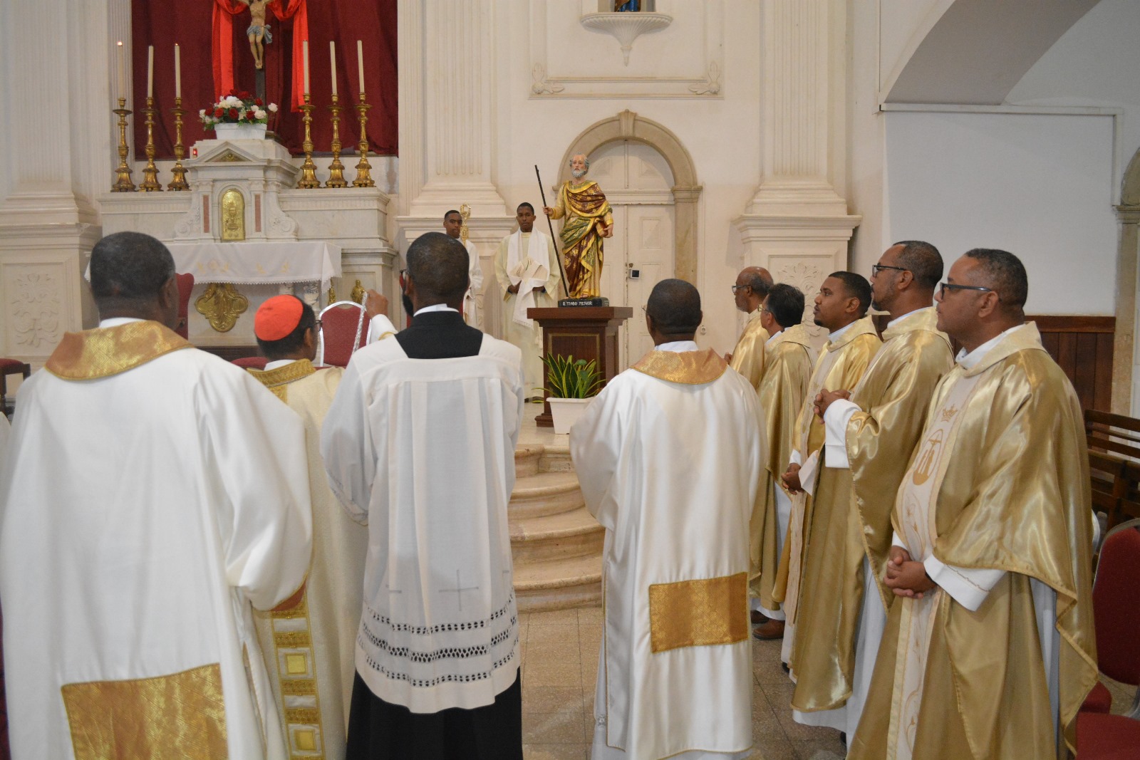 492 Anos da Diocese de Santiago Um Chamado à Evangelização Sem Fronteiras