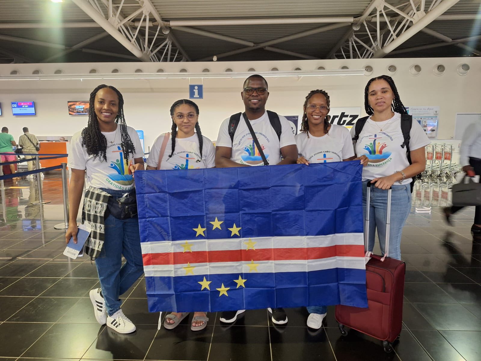 jovens a caminho de Roma